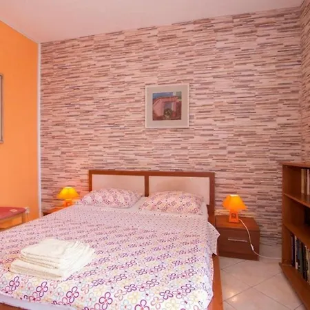 Fairytale - Four Bedroom With Swimming Pool And Sea View Apartment