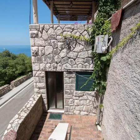 Fairytale - Four Bedroom With Swimming Pool And Sea View